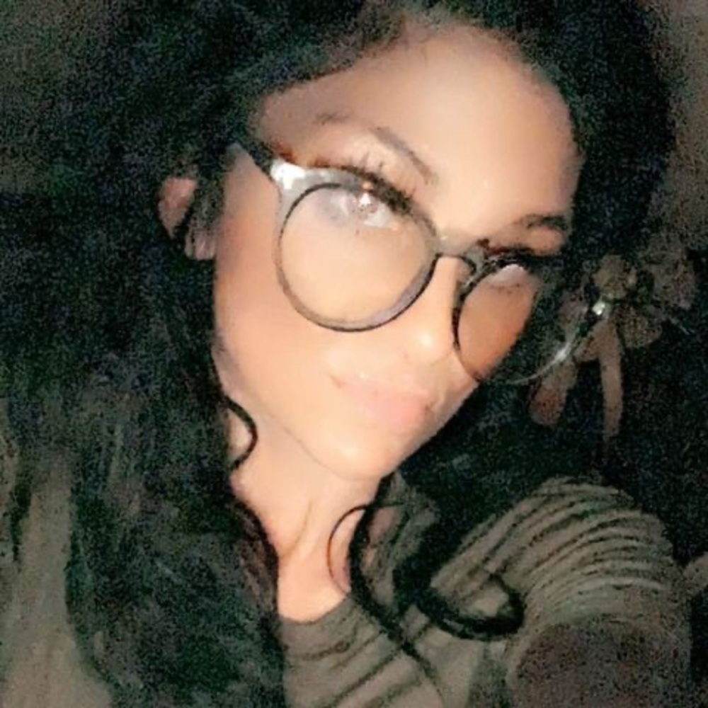 Meet your Posher, Christina danielle